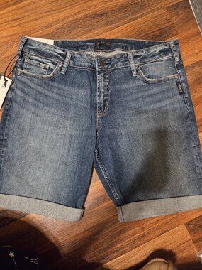 Silver Jeans W32/L9  #51